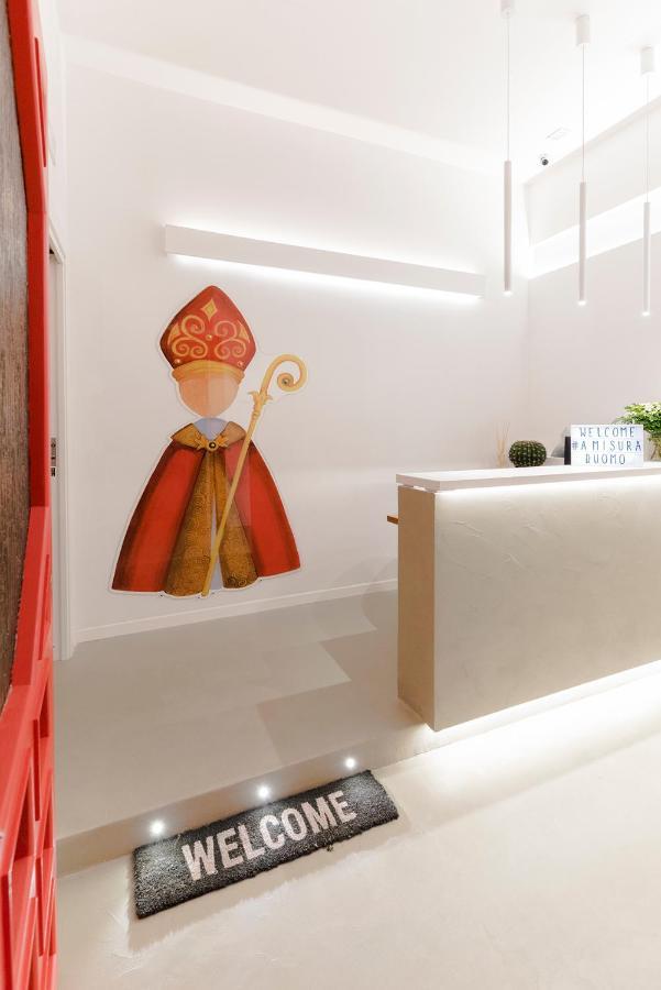 A Misura Duomo Rooms & Apartment - Ls Accommodations Napoli Bagian luar foto