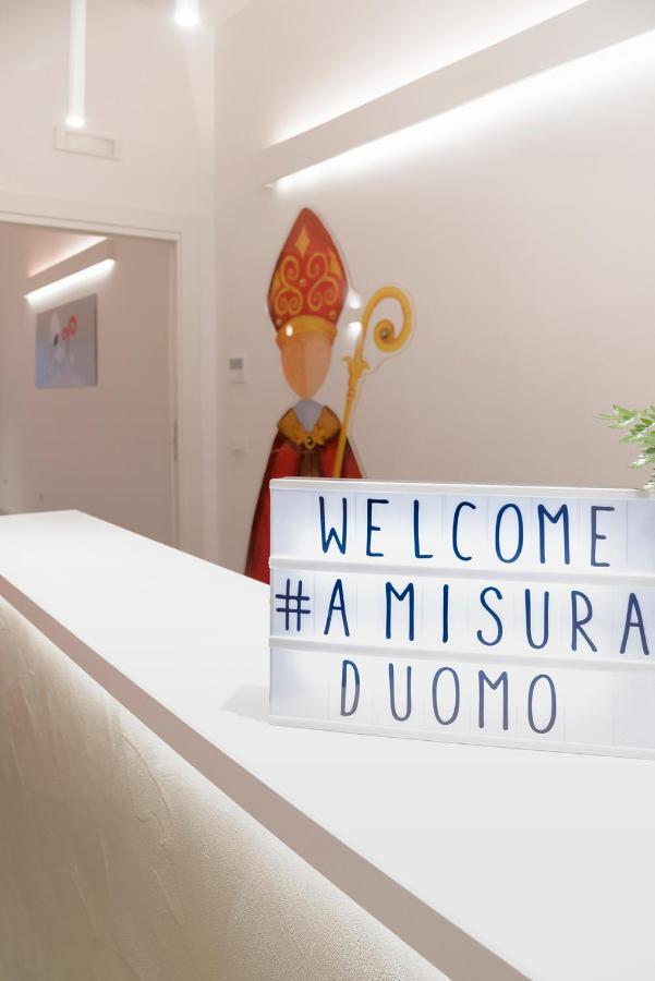 A Misura Duomo Rooms & Apartment - Ls Accommodations Napoli Bagian luar foto
