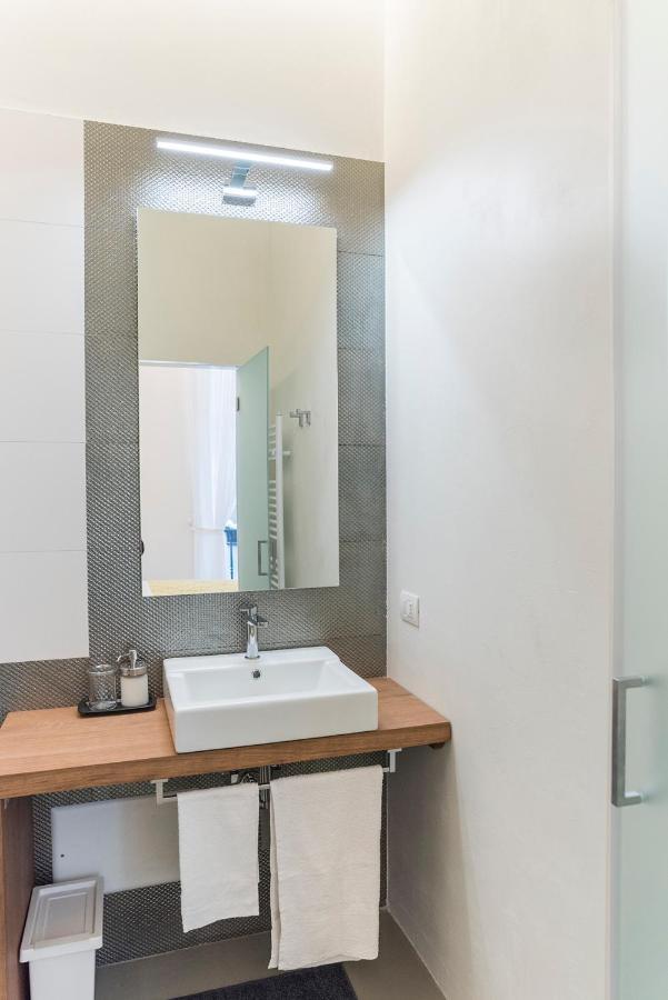 A Misura Duomo Rooms & Apartment - Ls Accommodations Napoli Bagian luar foto
