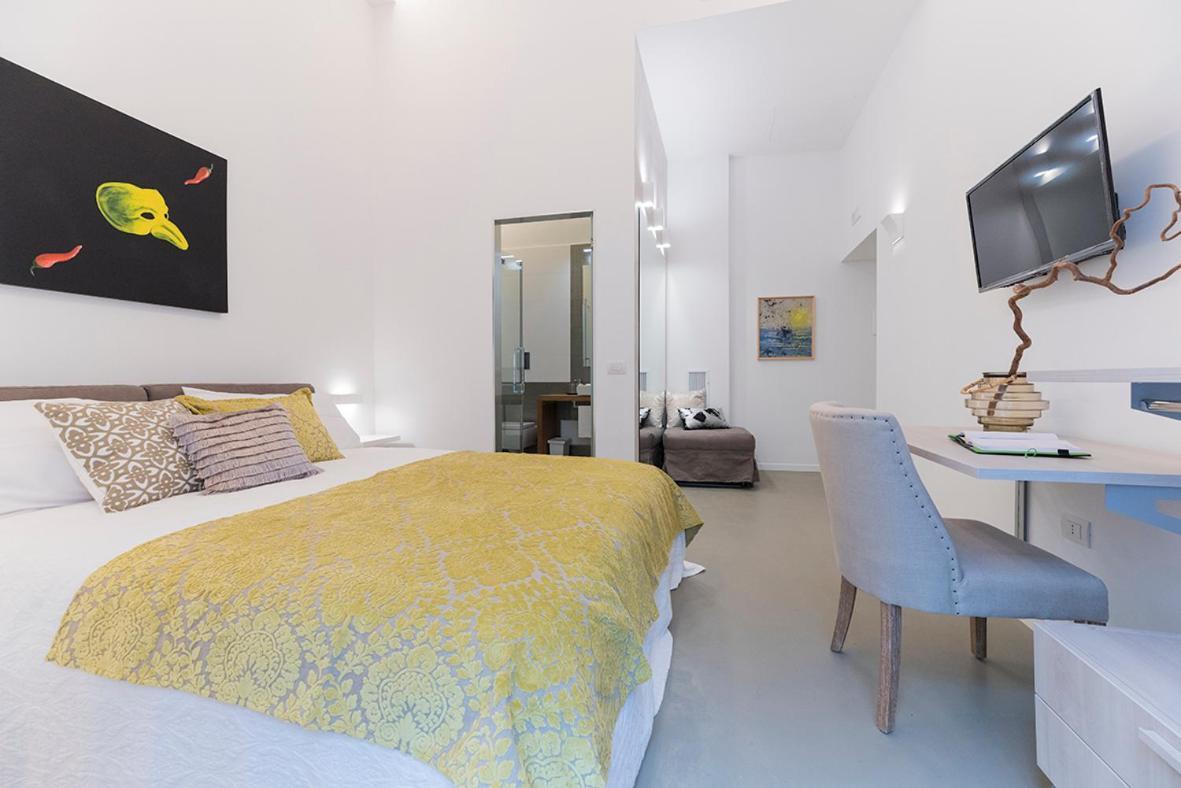 A Misura Duomo Rooms & Apartment - Ls Accommodations Napoli Bagian luar foto