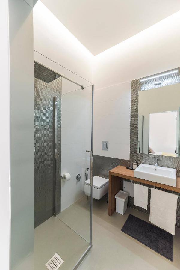 A Misura Duomo Rooms & Apartment - Ls Accommodations Napoli Bagian luar foto
