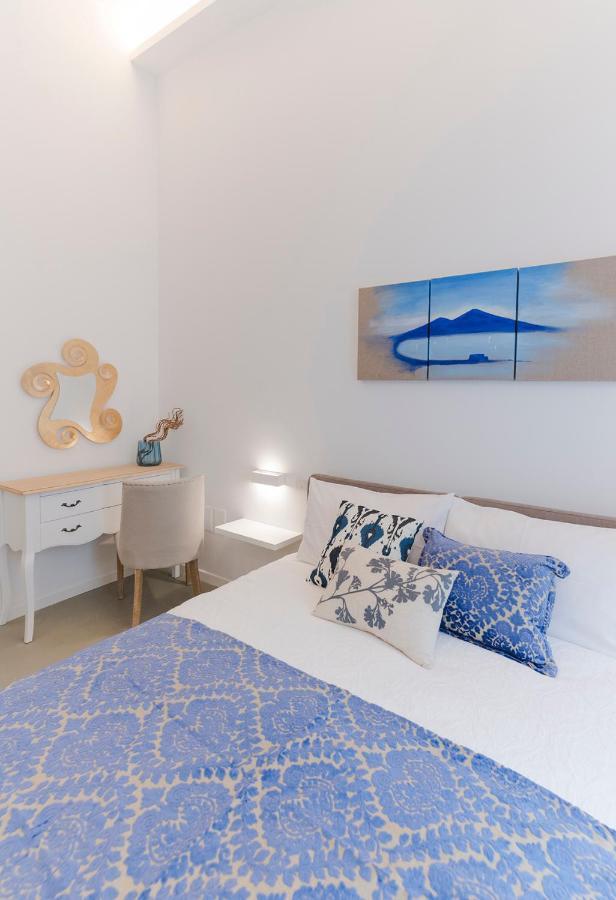A Misura Duomo Rooms & Apartment - Ls Accommodations Napoli Bagian luar foto